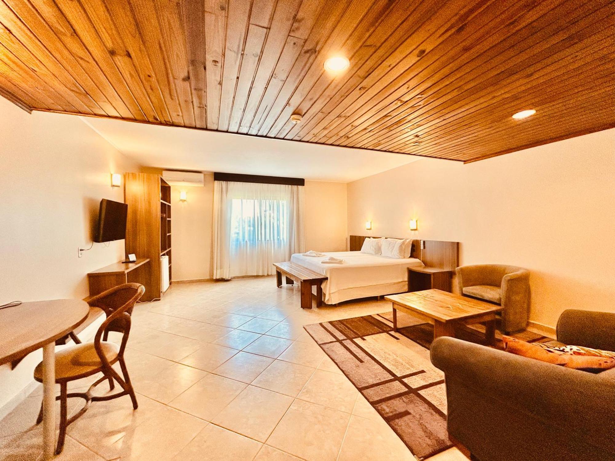 Hotel Villa Passaredo Tijucas do Sul Exterior photo